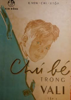 Ảnh Chú Bé Trong Vali